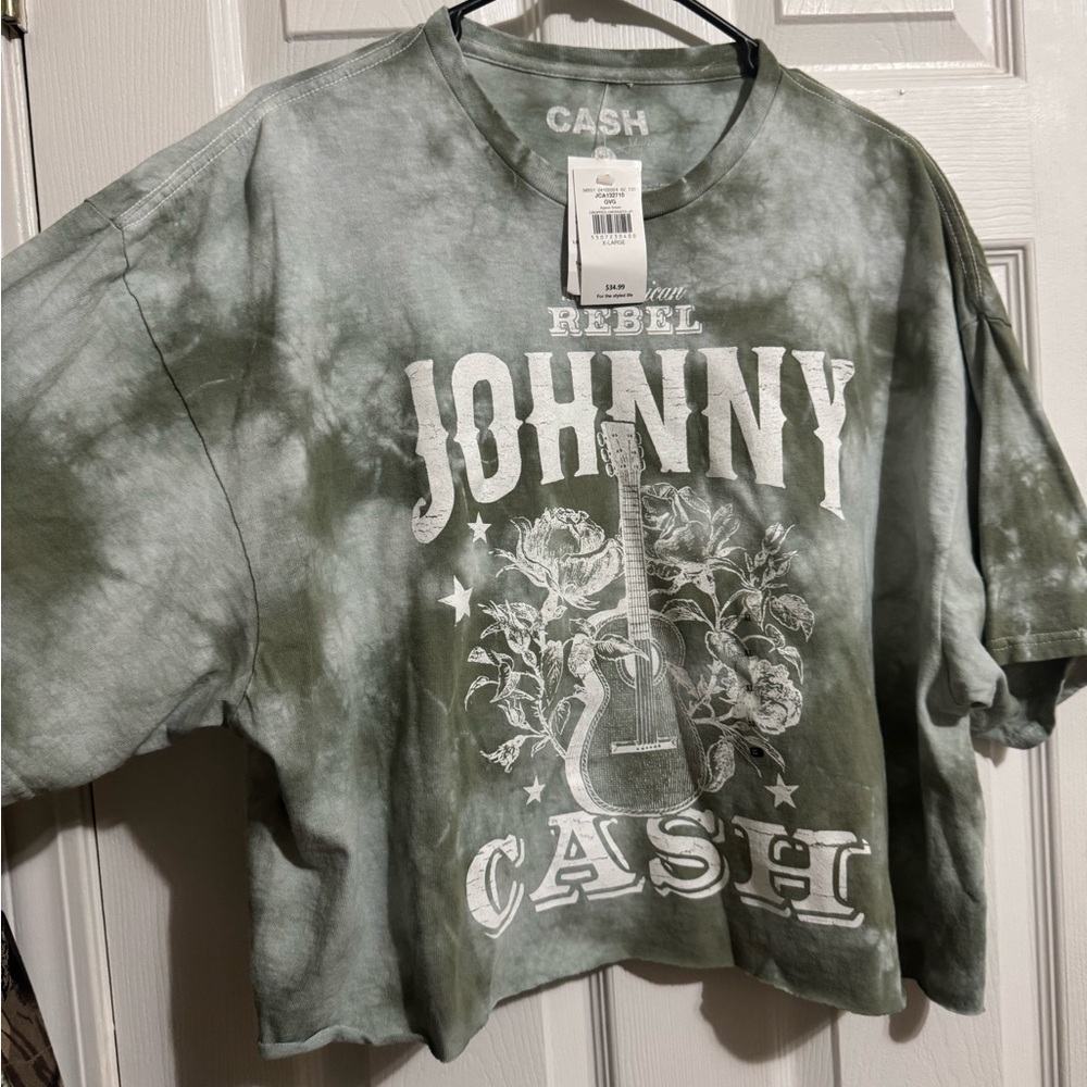 Buckle Green Tie-Dye Johnny Cash Crop Top - Picture 3 of 7